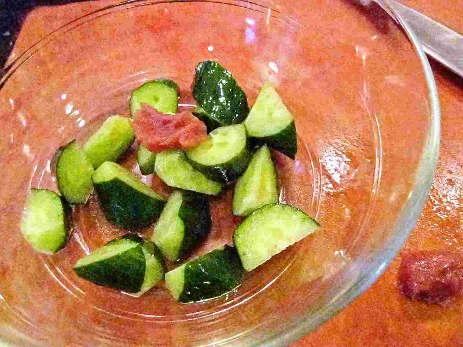 Recipes for Tom Kyuri no umeae / Japanese cucumber with umeboshi