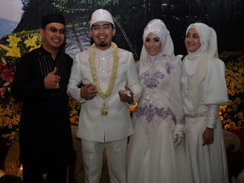 gaun pengantin muslimah contoh desain model kebaya 