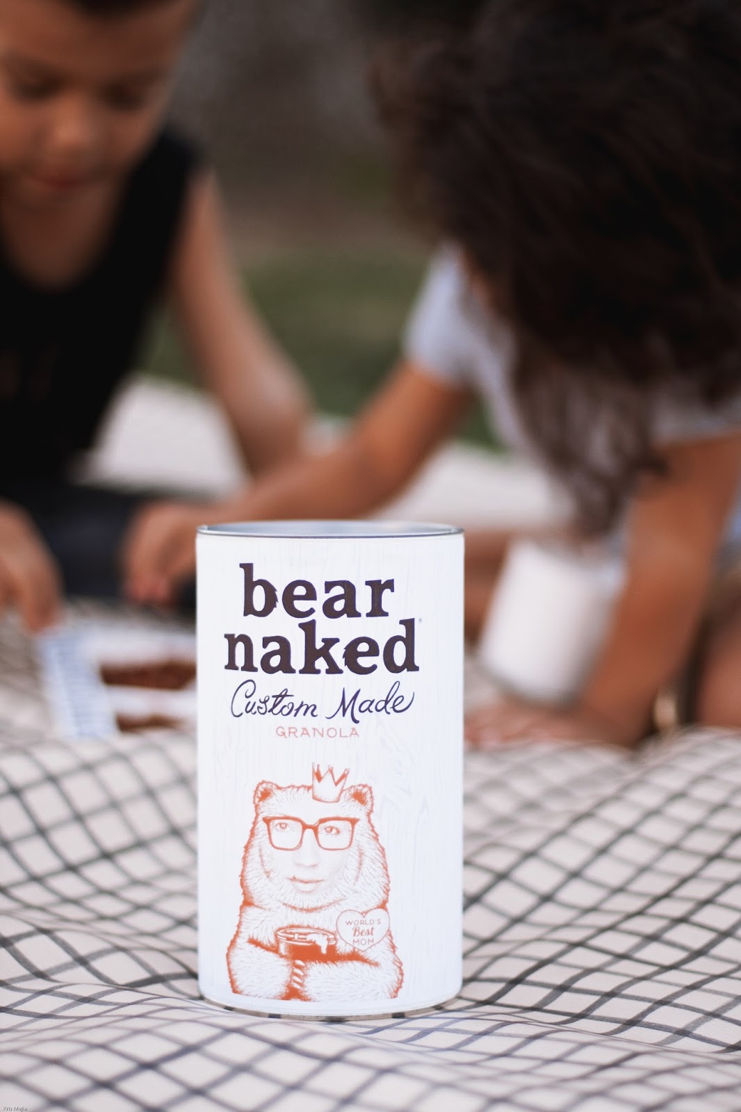 Summer Essentials: Bear Naked custom made Granola - Ideas