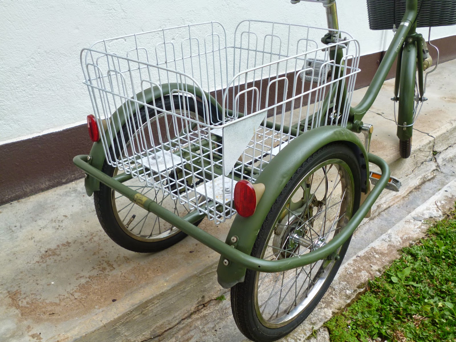 The Right Bike Store 20"+16" Imported Used Tricycle from Japan Maruishi