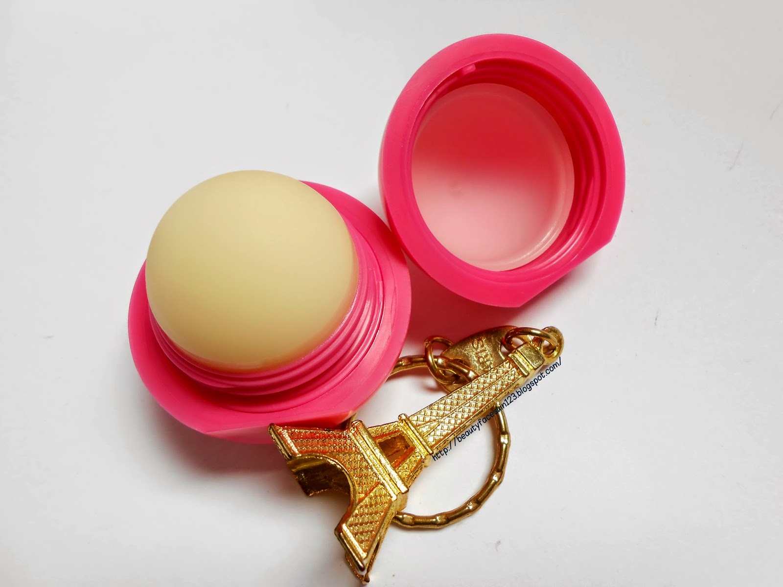 MENTHOLATUM CHU LIP- LIP BALM FROM JAPAN MENTHOLATUM CHU LIP- LIP BALM FROM JAPAN