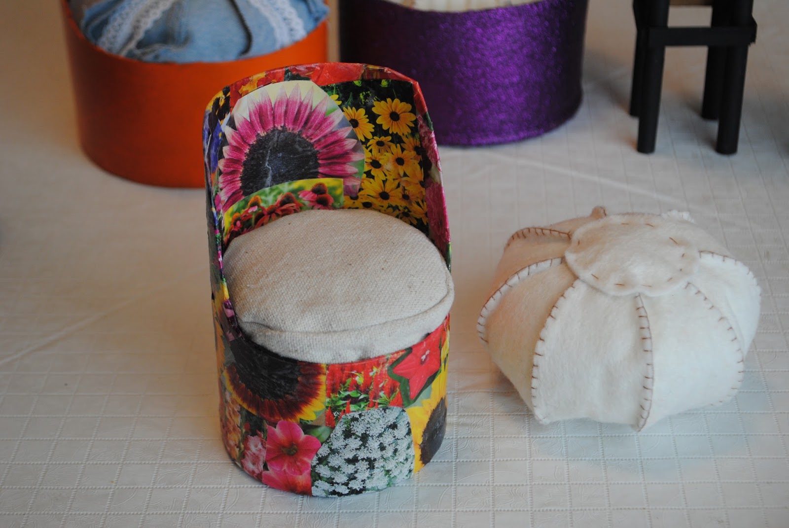 peppysis Barbie Chairs