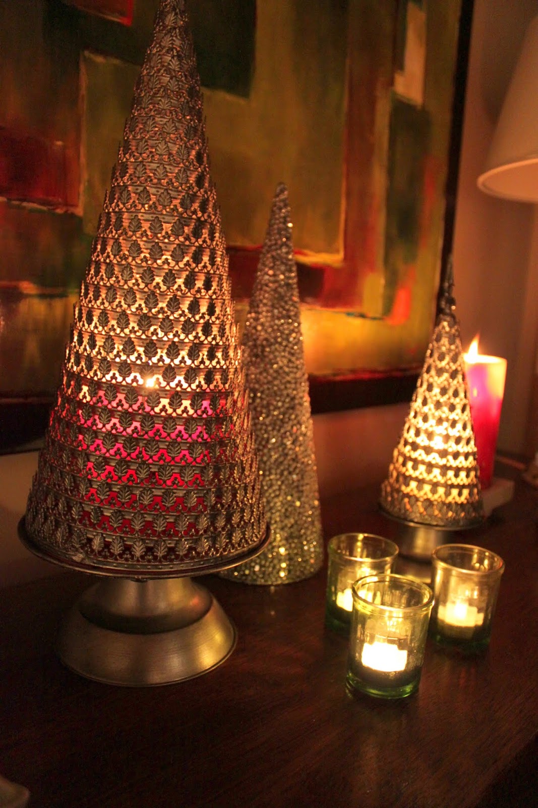 mid-century minimalist christmas decorations | mid-century modern remodel