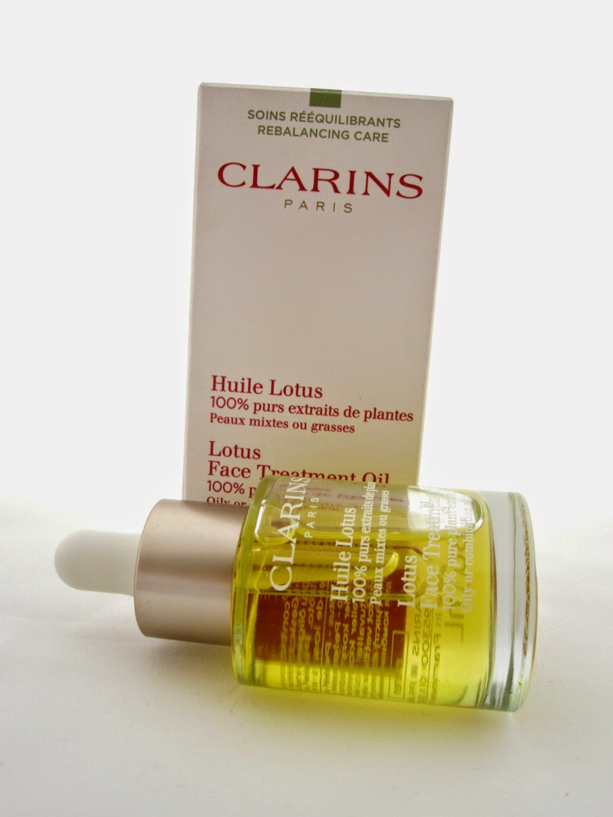 Take it easy Масло для комбинированной и жирной кожи Clarins Lotus Face Treatment Oil