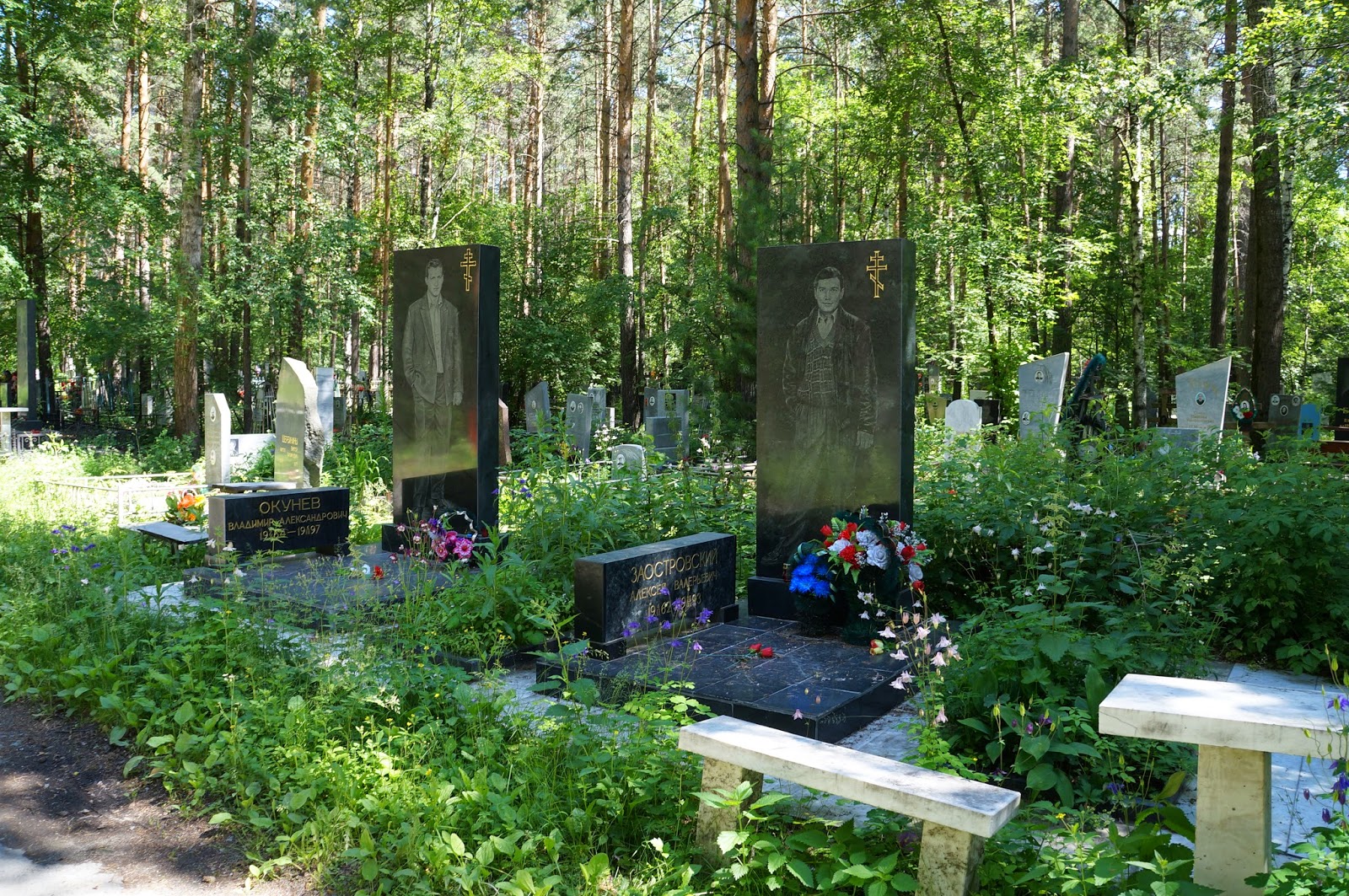 Широкореченское кладбище Екатеринбург могилы