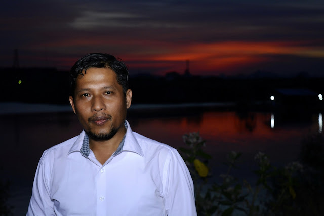 Portrait Landscape to Background with sunset moment Landscape Photography, Portrait sunset, hunting model,