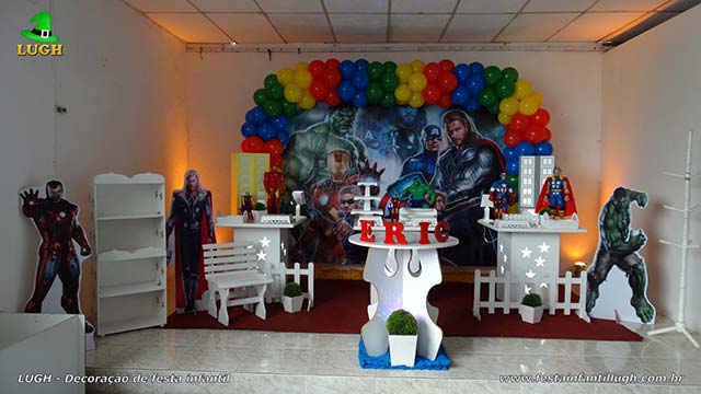 Decoração tema Vingadores para aniversário Decoração festa Vingadores - Aniversário infantil - Jacarepaguá - RJ