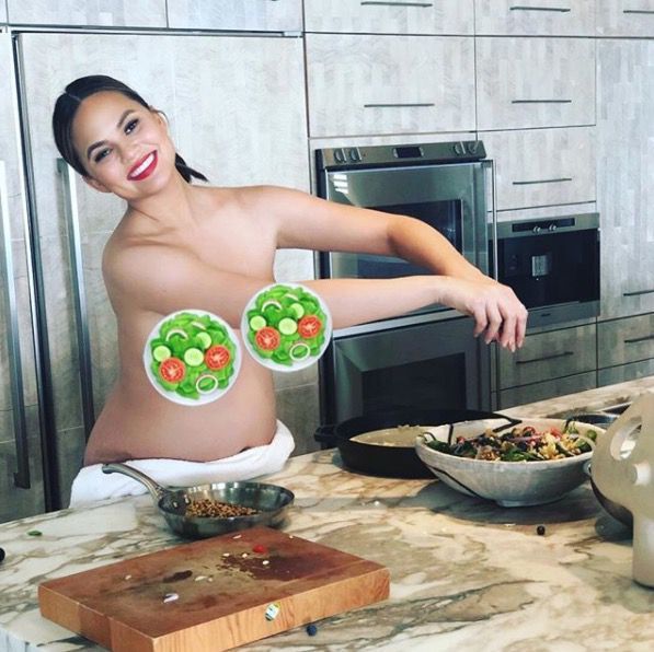Chrissy Teigen boob, Nude, Nipslip, Topless Photo Chrissy Teigen boob, Nude, Nipslip, Topless Photo