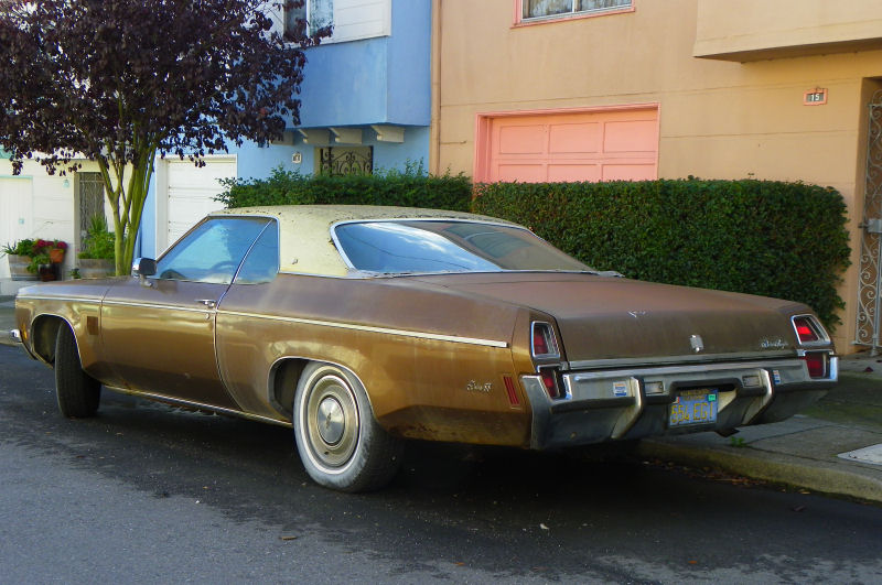 California Streets San Francisco Street Sighting 1972 Oldsmobile Delta 88 Royale Holiday Coupe