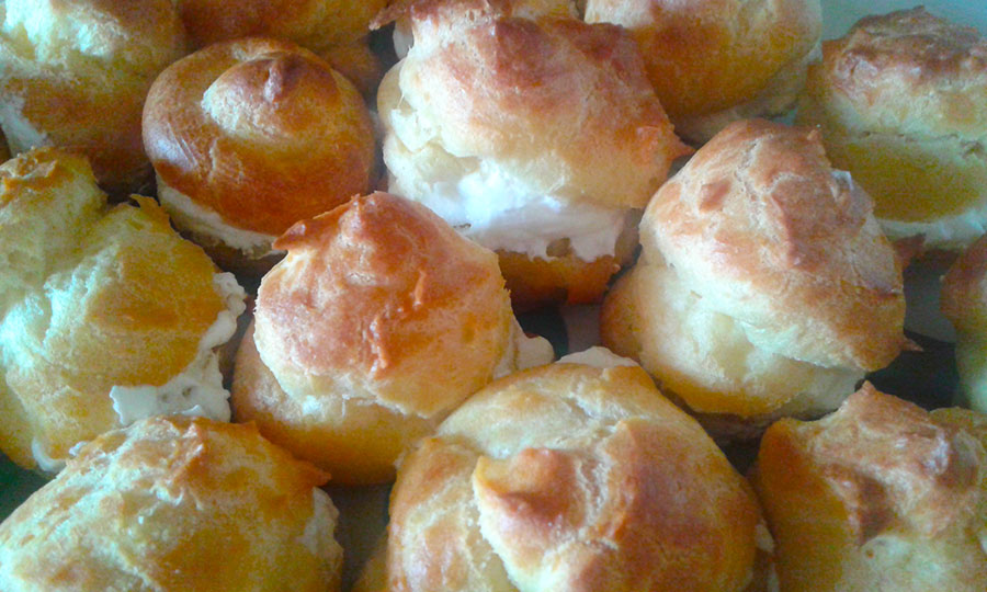 profiteroles