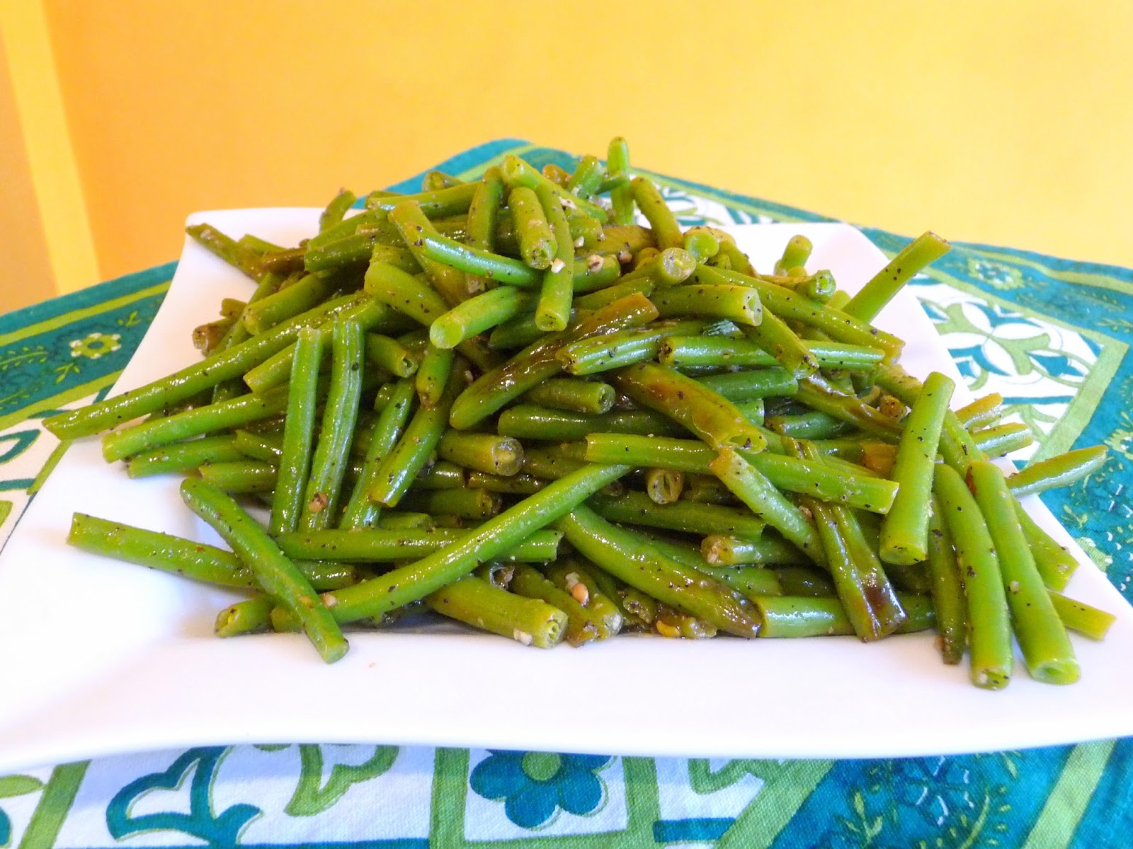 SPLENDID LOWCARBING BY JENNIFER ELOFF BEST SIMPLE GREEN BEANS