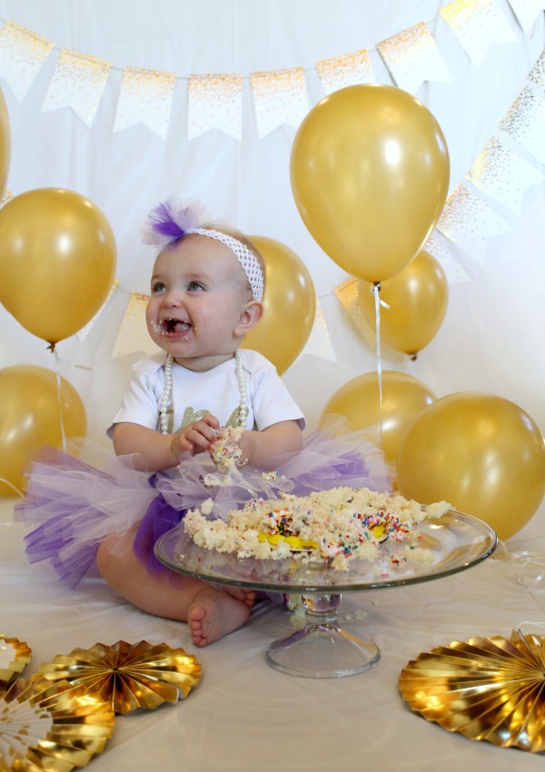 5 easy steps to create the perfect first birthday cake smash photo shoot