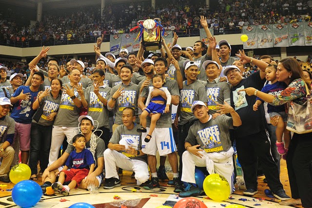 It's a 3-peat for San Mig Super Coffee Mixers -