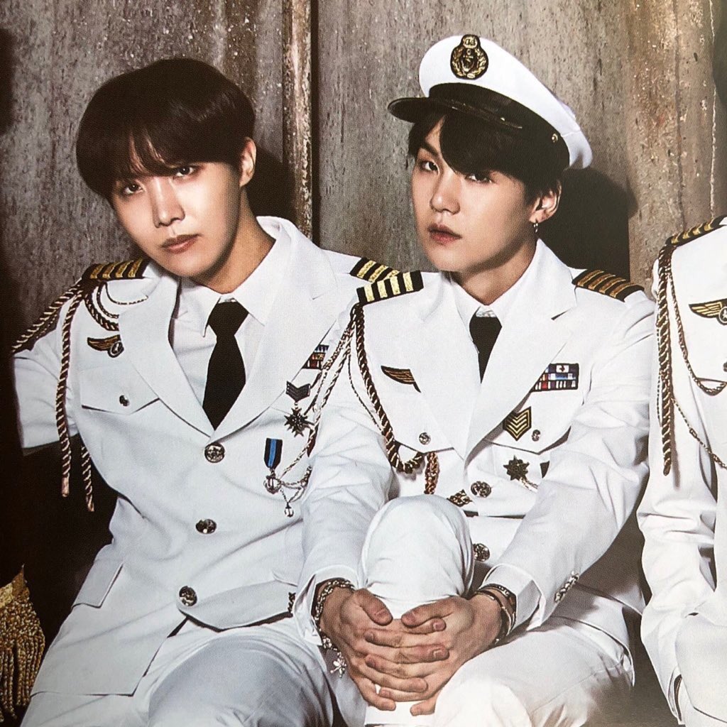 Nuna Kookie BTS 5th ARMY ZIP Kit Photobook IV