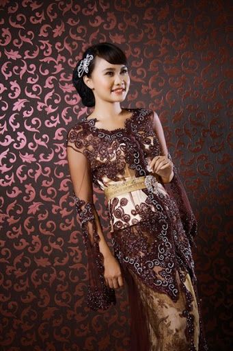 Model Kebaya Anne Avantie Untuk Wisuda Terbaru Model Kebaya Anne Avantie Untuk Wisuda Terbaru