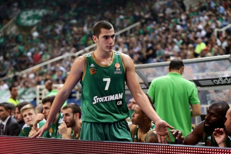 Βλέπει γήπεδο ο Μποχωρίδης