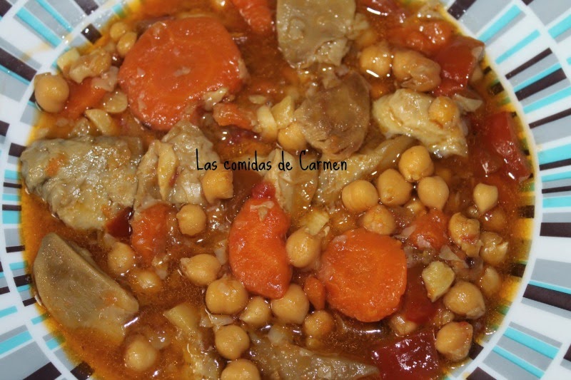 LAS COMIDAS DE CARMEN GARBANZOS GUISADOS CON TANAS