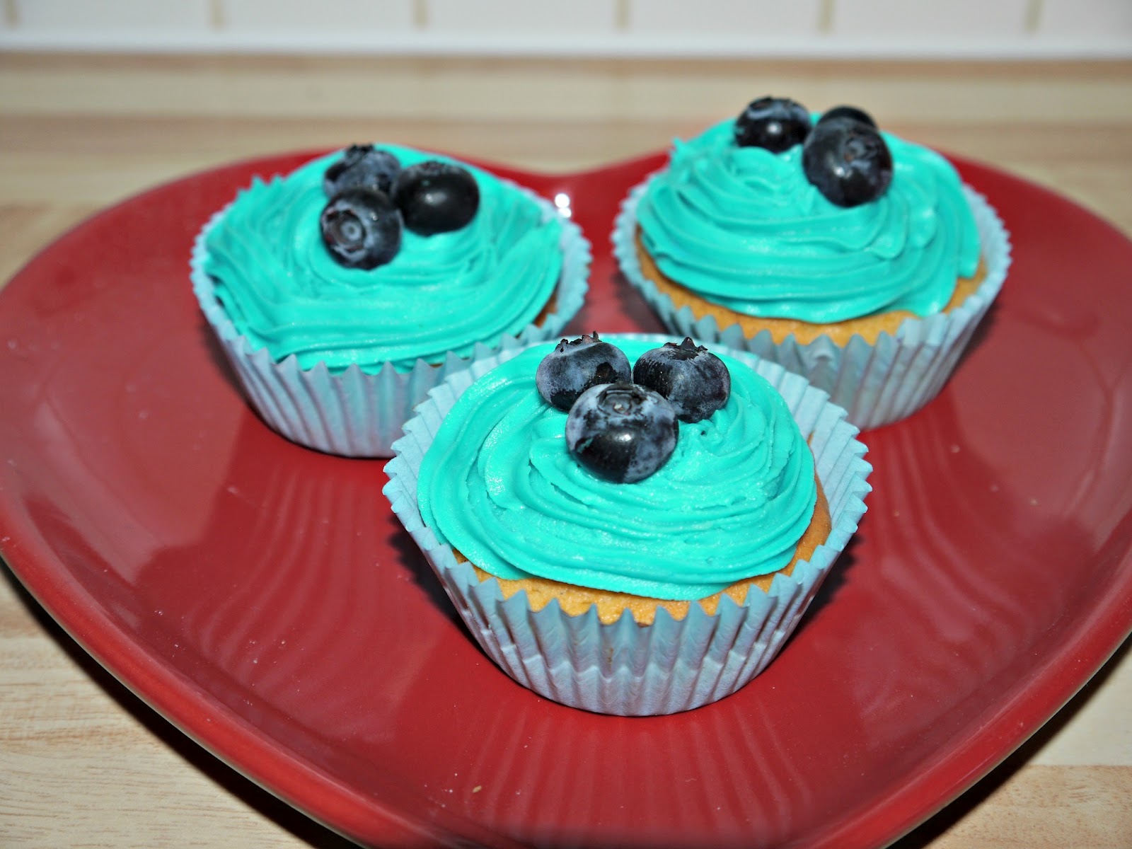 Inside the Wendy House: Blueberry Cupcake Recipe