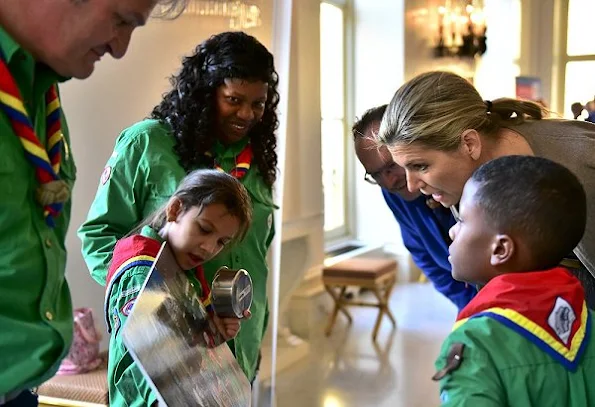 Dutch Queen Maxima wore Natan Dress for receives scouts at Noordeinde Palace, fashion style wore diamond earrings and diamond rings