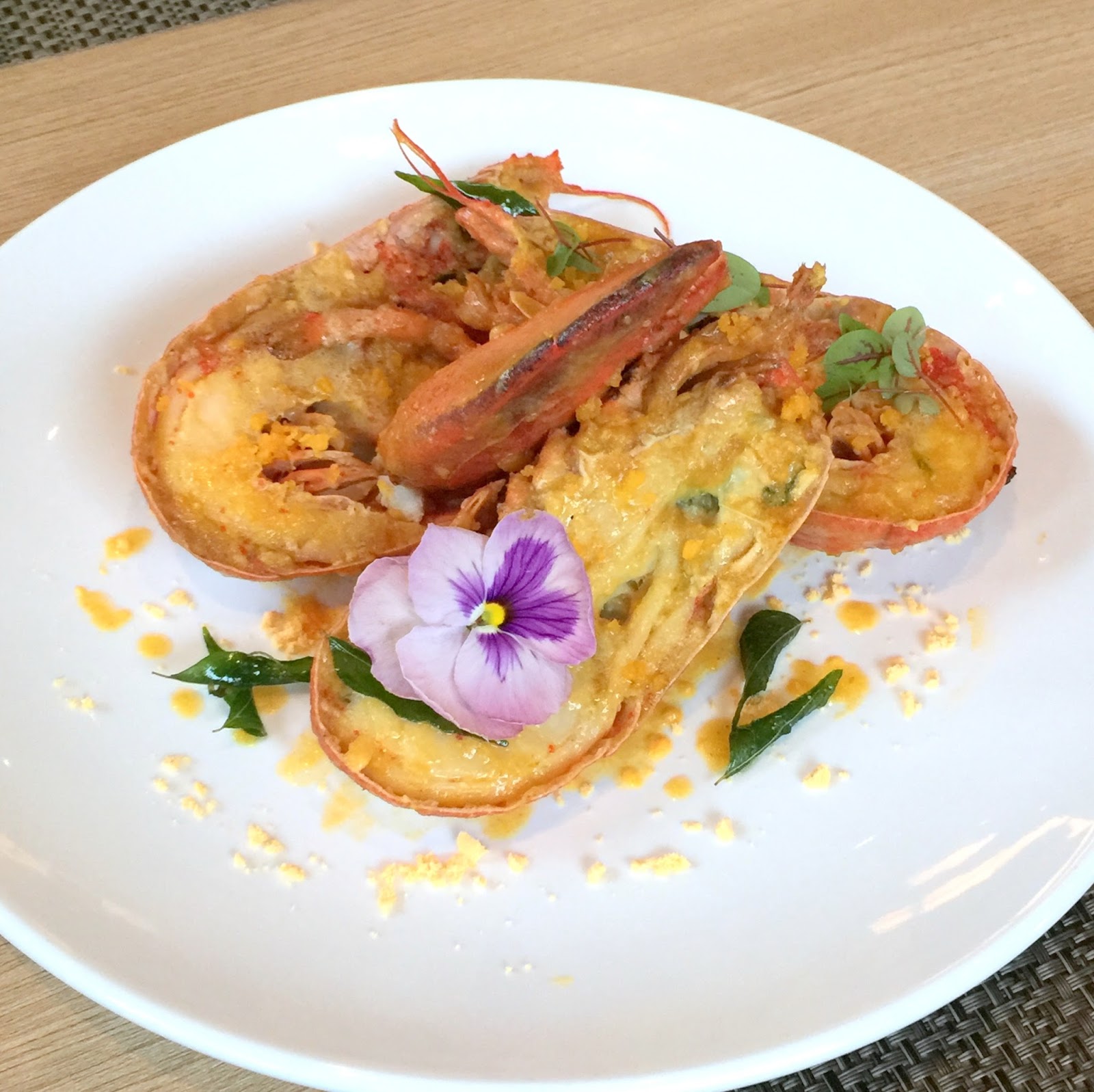 Lobsterfest 2016 Lime Restaurant at PARKROYAL on Pickering MUST TRY