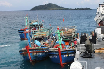 Mantapp, Dalam 10 Jam, 4 Kapal Vietnam Tertangkap Curi Ikan di Natuna