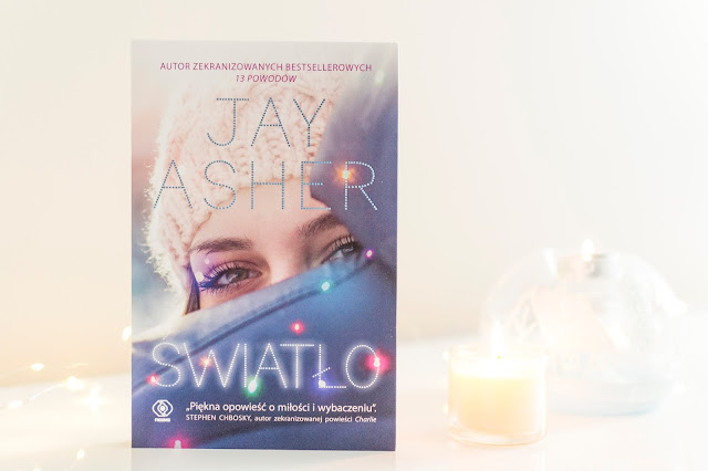 Jay Asher "Światło"