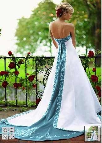 Wedding Decorations: Dream Blue and White Wedding Dress