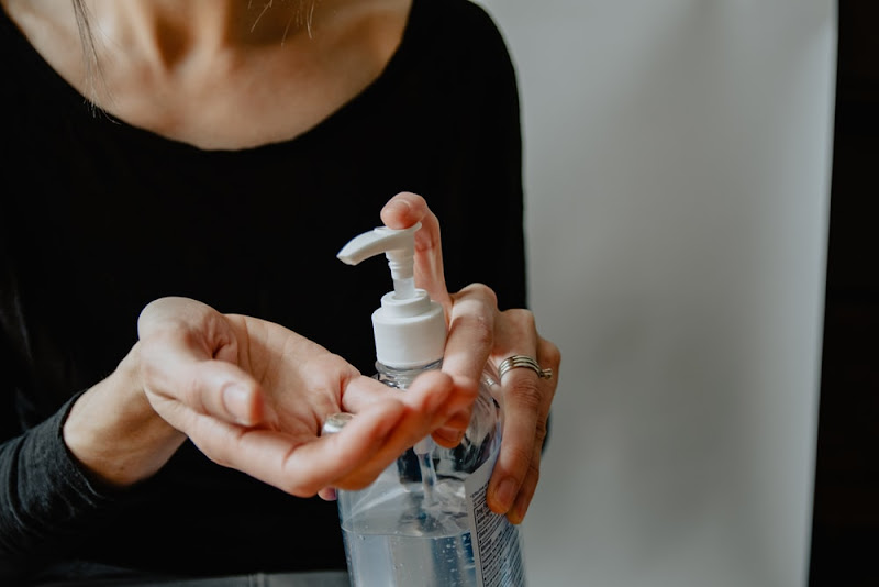 Membuat Sendiri Hand Sanitizer Membuat Sendiri Hand Sanitizer