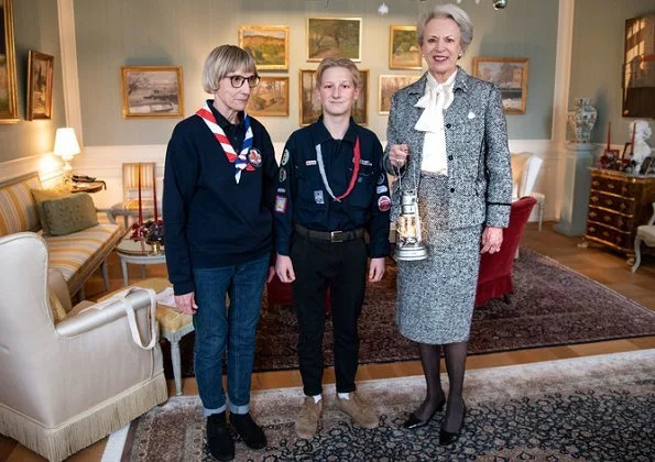 Danish Princess Benedikte received the Peace Light 2018 and the Silver Lapel Pin. Sct. Georgs Gilderne (St. George Guild - former Scouts)