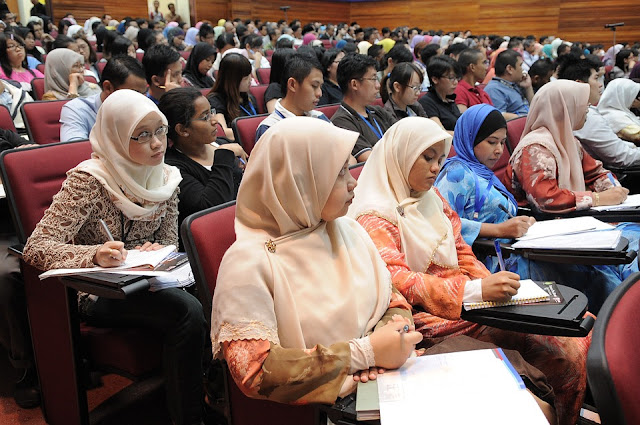 Panduan Mencari Universitas (Kampus) Terbaik Panduan Mencari Universitas (Kampus) Terbaik