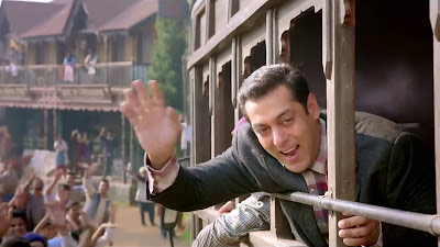Salman Khan Cute Smile HD Picture In Tubelight Movie Salman Khan Cute Smile HD Picture In Tubelight Movie