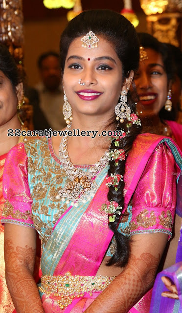 Bride Laya in Diamond Wedding Jewellery Bride Laya in Diamond Wedding Jewellery