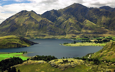 Beautiful Lake Wanaka New Zealand Full HD Nature Background Wallpaper For Laptop Widescreen .Jpg