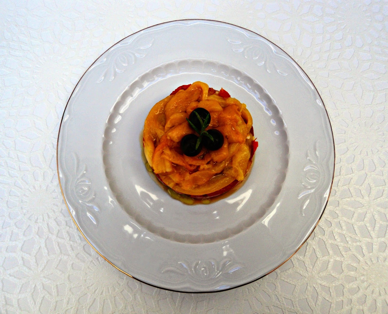 timbal-pimientos-asados timbal-pimientos-asados-presentacion