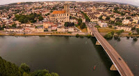 Fuente: https://www.cruisemapper.com/ports/mantes-la-jolie-port-3895 Mantes-La-Jolie