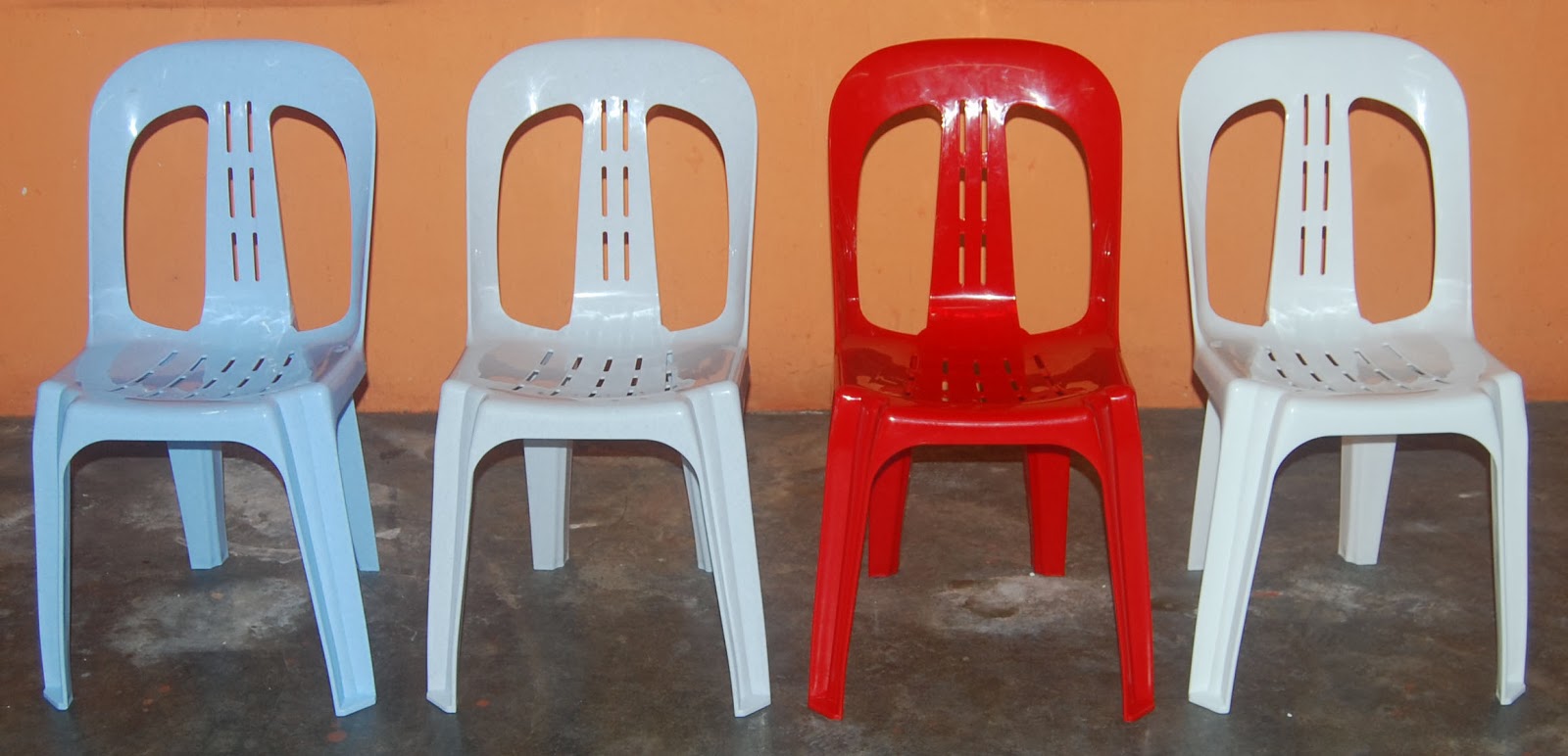  Kerusi  Plastik  Plastic  Chairs