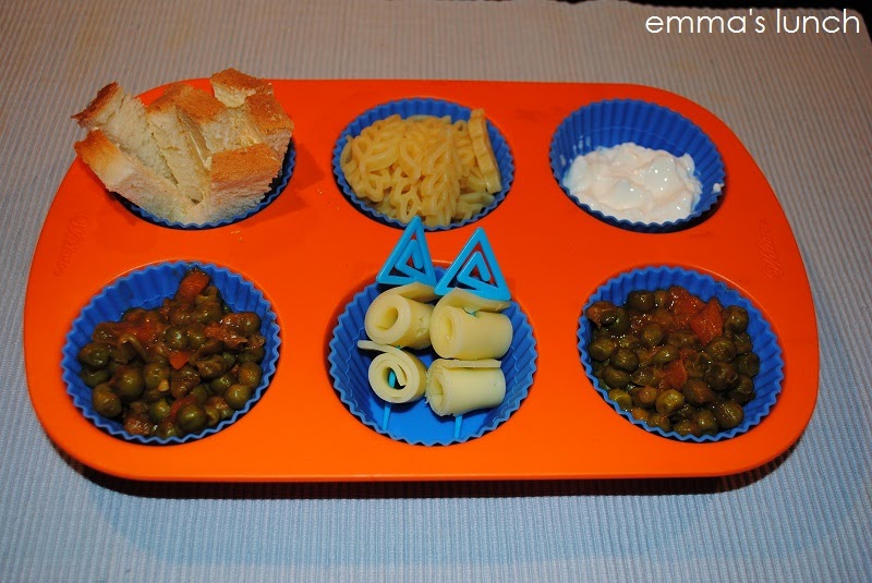 Turkey Playdough Craft Using Beads And And Pipcleaners Turkey Playdough Craft Using Beads And And Pipcleaners