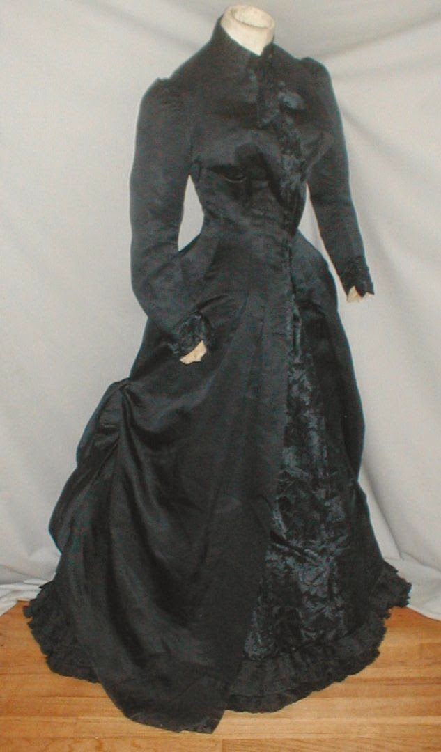 All The Pretty Dresses: Very Late 1880's Dress