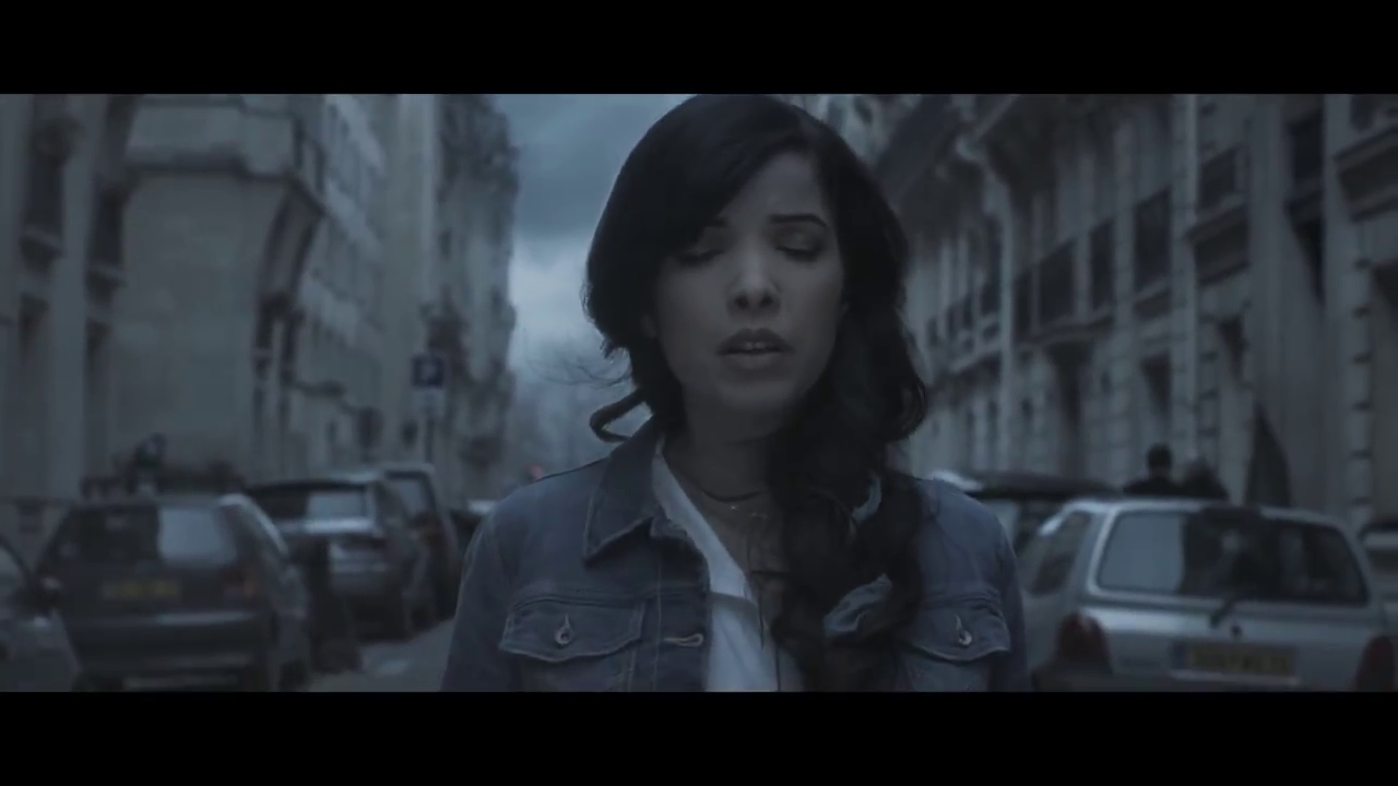 Indila - Dernière Danse Stars Caps: Indila : Dernière danse - Les caps