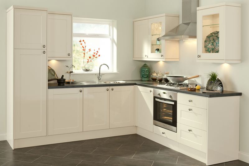 Membangun Kitchen Set Minimalis Modern Dapur Basah Adalah Untuk Memasak Menyiapkan Bahan Makanan Dan Tempat Membersihkan Peralatan Yang Telah Digunakan Sedangkan Kering