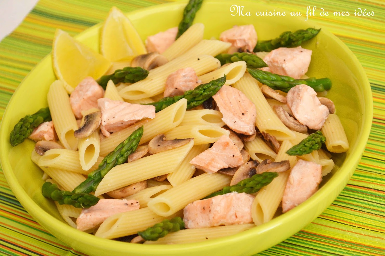 Ma cuisine au fil de mes idées... Salade de pâtes au saumon, asperges vertes et champignons