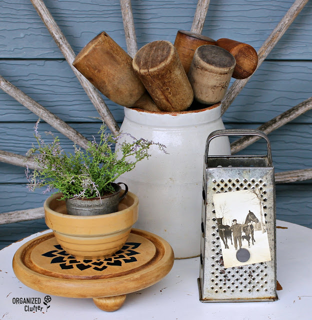 DIY Kitchen Decor with Cutting Boards, Coffee Stain, Stencils & Wood Ball Knobs