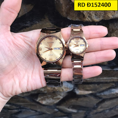 Đồng hồ Rado Đ152400 quà tặng bố mẹ mang theo cả tình yêu