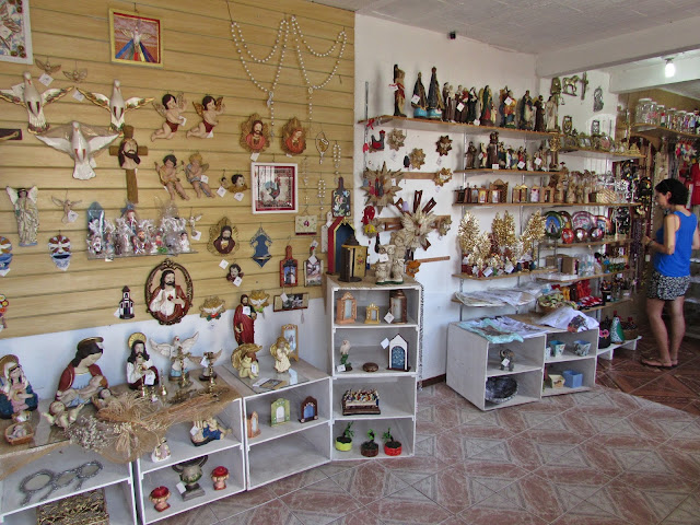 Sabará e Congonhas - MG: Roteiro de um dia saindo de BH Artesanato em Sabará - MG
