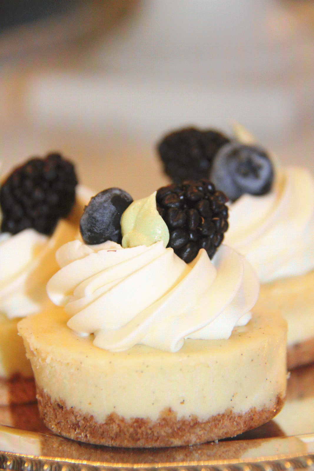 Stranded in Cleveland: Individual Cheesecakes | Recipe | Vanilla Bean ...