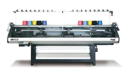 Usado Máquina de tricotar rectilínea TRIGAMO MT-1 PB en Barcelona, España