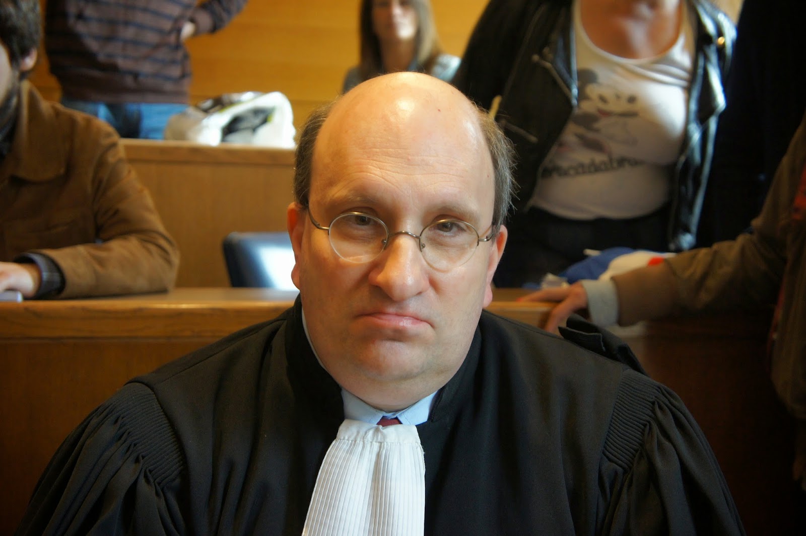 FRANCOIS DANGLEHANT AVOCAT ___ Stéphane CAMPANA demande de suspension provisoire contre Me