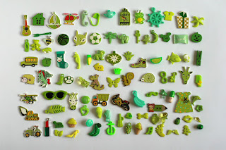 green TomToy Colorful I spy trinkets, Rainbow miniatures, Rainbow I spy bag filler, Colors I spy bottle, Color sorting activities, Color matching games
