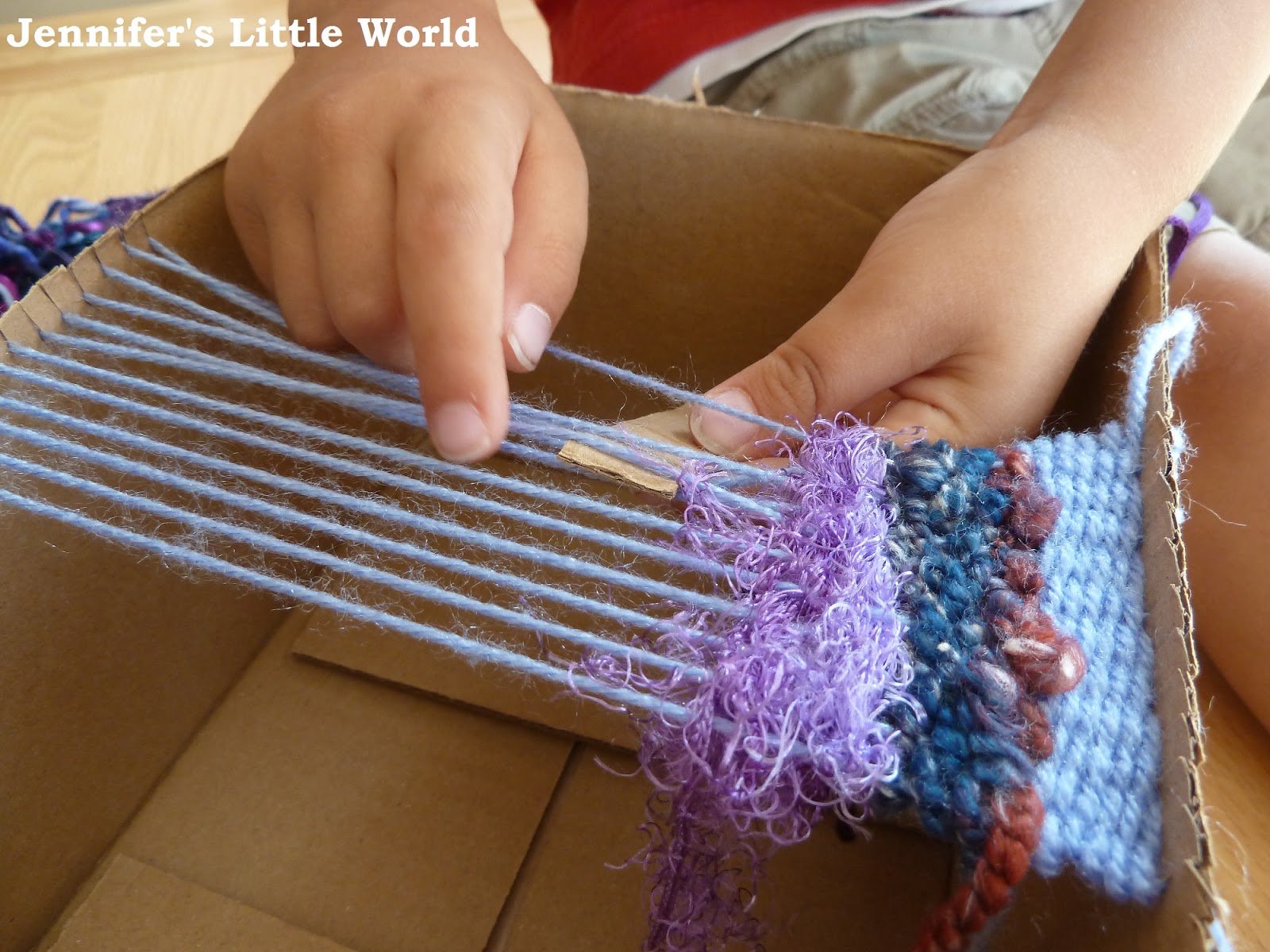 How to Make Cardboard Looms for Kids