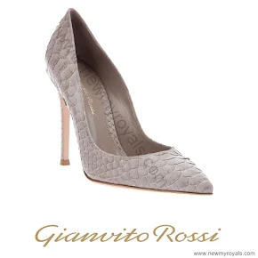 Crown Princess Mary Style Gianvito Rossi Gray Python Snake Court Shoe